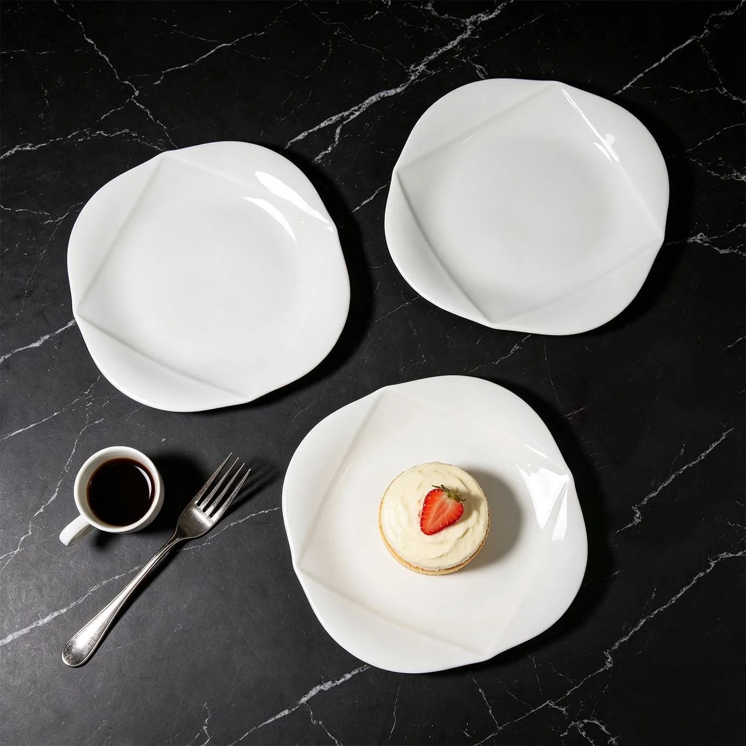 Piring Keramik Bulat Ukiran Segi  / Piring Makan Hotelware / Piring Saji Hotelware SB-116, gambar 3