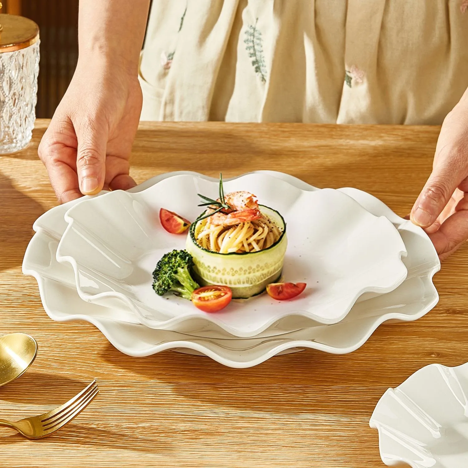 Piring gelombang keramik premium / piring saji keramik tebal hotelware SB-7, gambar 2